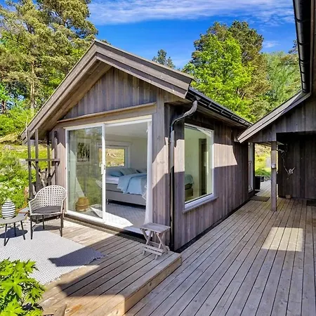 Ferienhaus Island With Boat 5 Min From